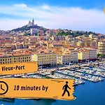 Charmant Appartement - Avec Balcon & Climatisation - Les Freres De La Loc\'